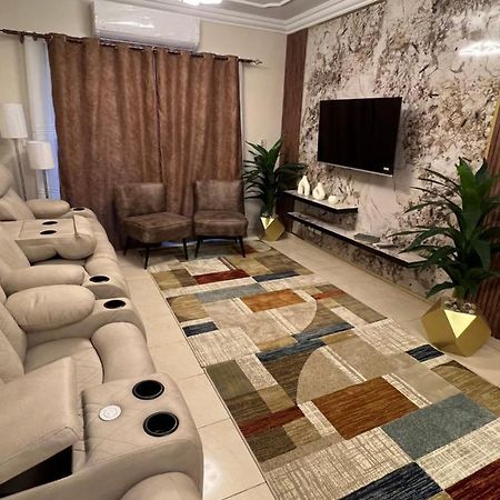 Luxurious Vip Apartment In Madinaty Furnished With High End Hotel Furniture Dış mekan fotoğraf