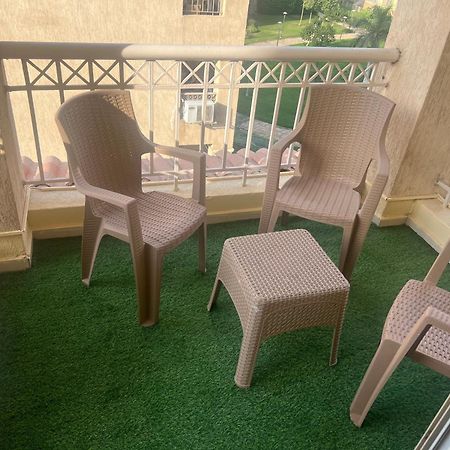 Luxurious Vip Apartment In Madinaty Furnished With High End Hotel Furniture Dış mekan fotoğraf